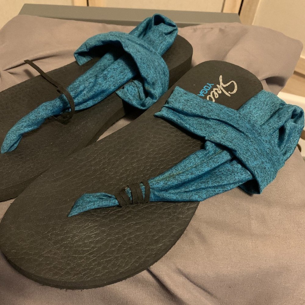 Skechers Yoga Mat Sandals